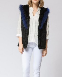 16-005June knitted rabbit fur vest with raccoon fur trim (2)