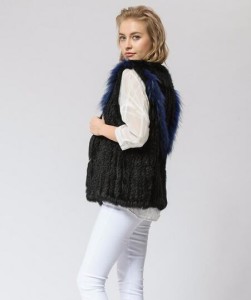 16-005June knitted rabbit fur vest with raccoon fur trim (4)