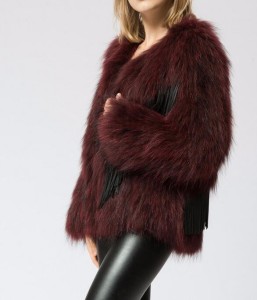 16-006June raccoon fur jacket  (4)