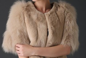 16-029June   rex rabbit fur jacket with fox fur sleve (11)