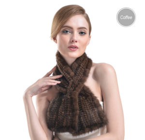 16-022-aug-knitted-mink-fur-scarf-eileenhou-2