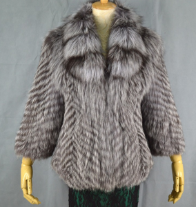 16-054july-silver-fox-fur-jacket-eileenhou-2