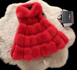 16-058july-fox-fur-vest-with-hood-eileenhou-5