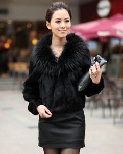 16-040-aug-rabbit-fur-jacket-with-the-raccoon-fur-collar-eileenhou-1