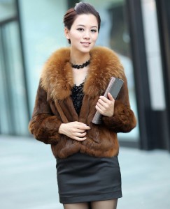 16-040-aug-rabbit-fur-jacket-with-the-raccoon-fur-collar-eileenhou-3