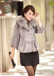 16-053-aug-mink-fur-jacket-with-fox-fur-collar-eileenhou-2