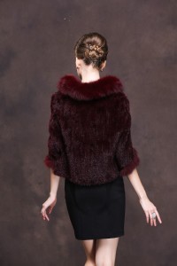 16-068-aug-knitted-mink-fur-shawl-with-fox-fur-collar-eileenhou-1