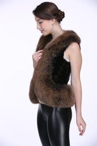 1610003-mink-fur-vest-with-fox-fur-collar-eileenhou-15