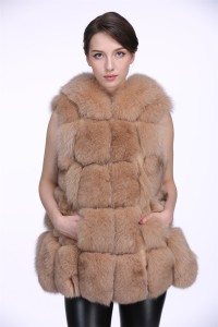 1610018-fox-fur-vest-with-hood-eileenhou-48