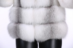 fox-fur-vest-with-hood-1610023-eileenhou-40