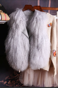 1703018 Mongolia sheep fur vest with leather collar ailin fur eileenhou (16)