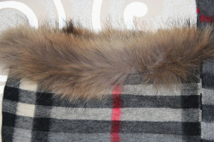 1703140 wool shawl with raccoon fur hood trimming with hood (21)