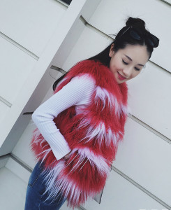 1703159 mongolia sheep fur vest eileenhou ailin fur (14)