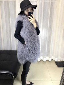 1703160 mongolia sheep fur vest eileenhou ailin fur (4)