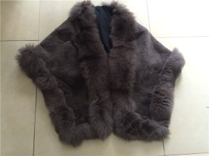 rex rabbit fur shawl with fox fur trimming 1703099 (1)_副本