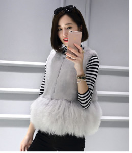 1704007 rabbit fur vest with mongolia sheep fur trimming eileenhou lvcomeff (8)