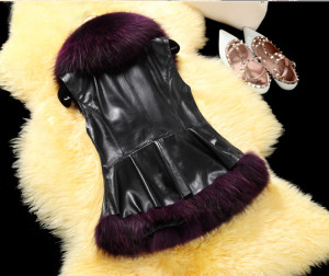 1704035 sheep leather vest with raccoon fur collar eileenhou lvcomeff (16)