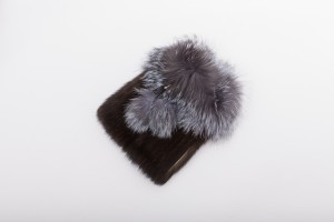 1704116 knitted mink fur hat with silver fox fur top eileenhou lvcomeff (23)