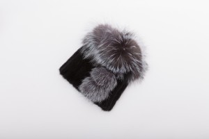 1704116 knitted mink fur hat with silver fox fur top eileenhou lvcomeff (24)