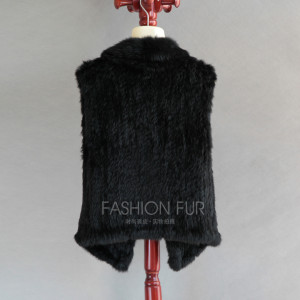 1704145 knitted rabbit fur gilet eileenhou lvcomeff (14)