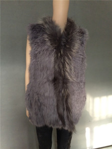 1704154 knitted rabbit fur gilet with raccoon fur collar eileenou lvcomeff (5)_副本