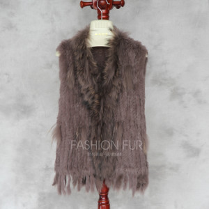 1704155 knitted rabbi fur vest with tassles with raccoon fur collar eileenhou lvcomeff (37)