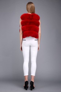 1706016 red fox fur short gilet eileenhou (3)