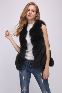 1708173 fox fur gilet eileenhou (6)