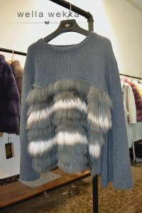 1802054 wool sweater with raccoon fur trimming eileenhou (15)