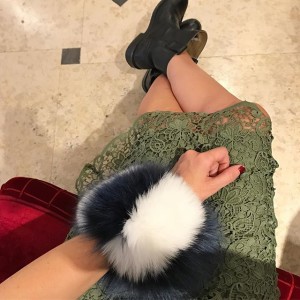 1807061 fox fur cuffs LVCOMEFF