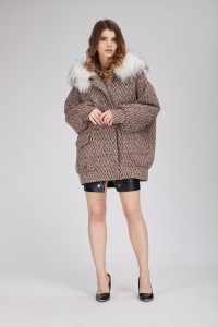 down coat with raccoon collar 1809147 EILEENHOU (21)