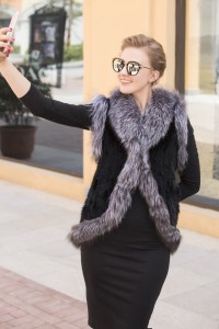 1809020 KNITTED MINK FUR VEST WITH SILVER FOX FUR COLLAR eileenhou (6)