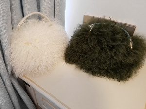 MONGOLIA SHEEP FUR HANDBAG 1809075 wholesale (3)