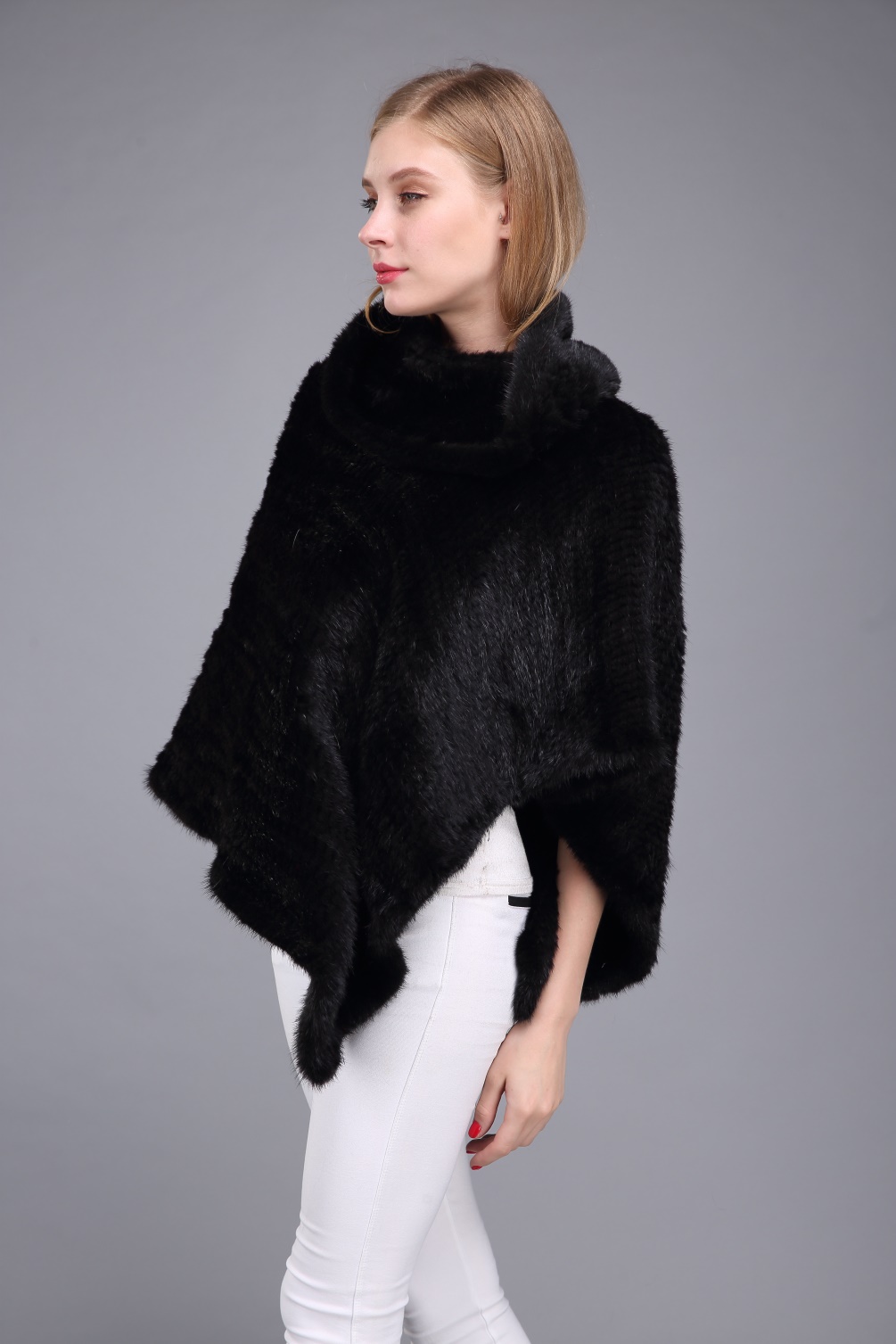 knitted mink fur poncho 1706027 – Lvcomeff
